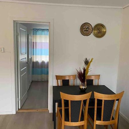 Lovely 2 Bedroom Apartmen With Free Parking Bergen Esterno foto