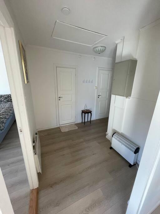 Lovely 2 Bedroom Apartmen With Free Parking Bergen Esterno foto
